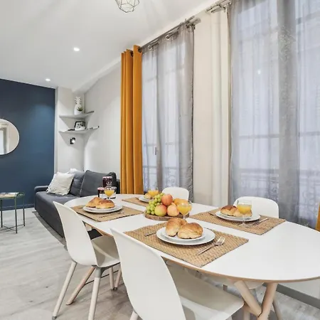 Apartment Bnbnook - In Paris' Heart - Eiffel Tower Paris
